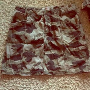 Camo skirt